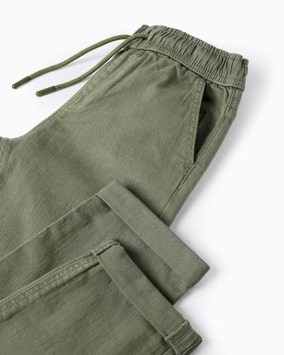Pantalón de niño de sarga cintura elástica y con cordón