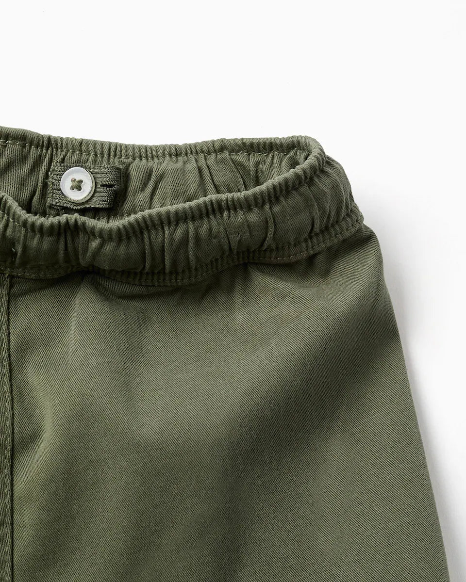 Bermudas niño sarga verdes